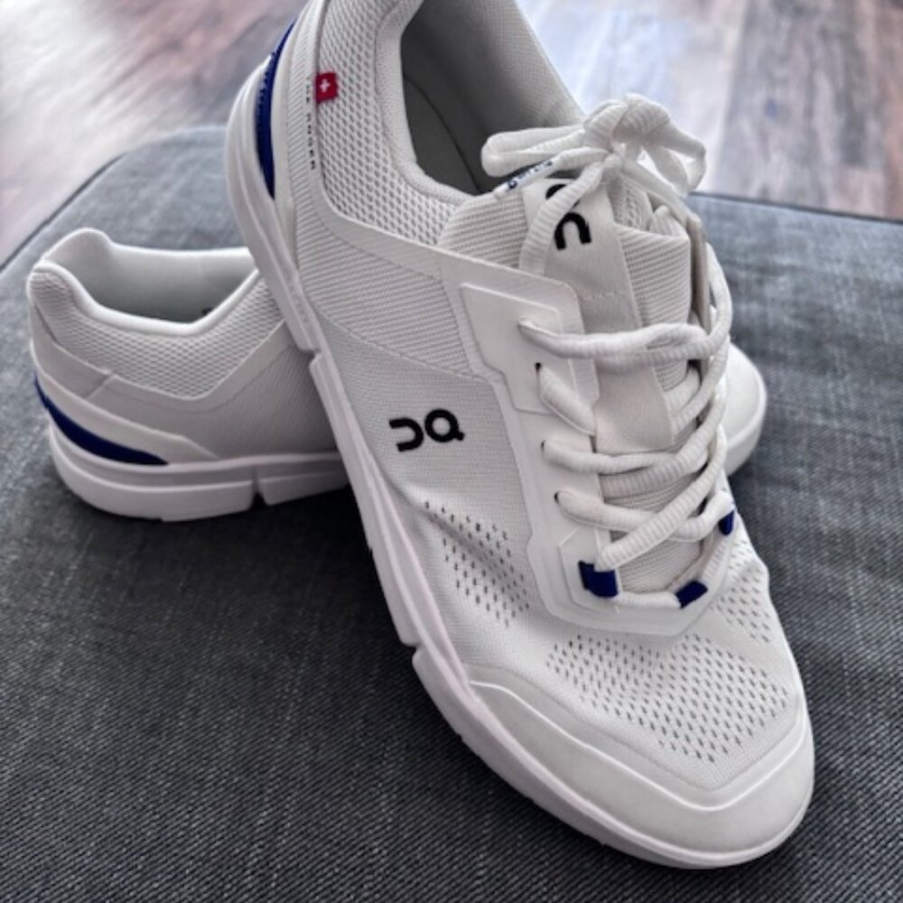 OnCloud - The Roger Sneaker. Women's 10. White and Blue. - Picture 3 of 5